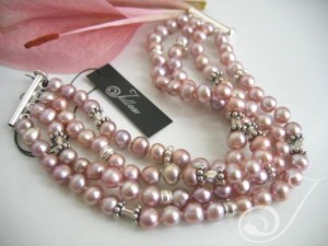 Lavender-Mist-Pearl-Cuff-Bracelet-BR009.02