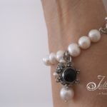 ONYX-and Pearl-Bracelet