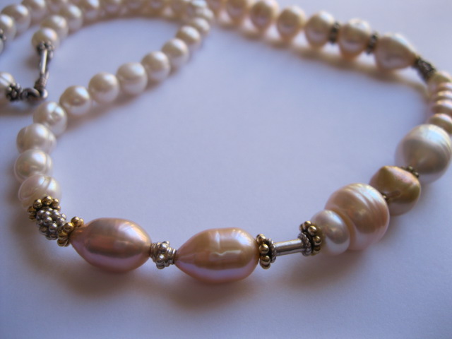 Short Pearl Necklaces on Etsy by Julleen