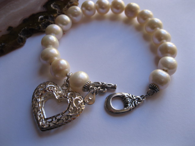 Pearl Bracelets in Spring