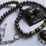 black_chocolate_pearl_mabe_necklace_set-300x225