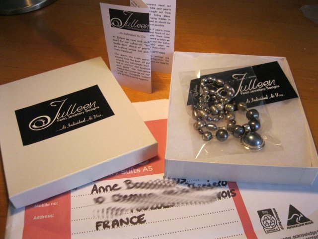 Julleen Jewels Deliver to France from Perth Australia